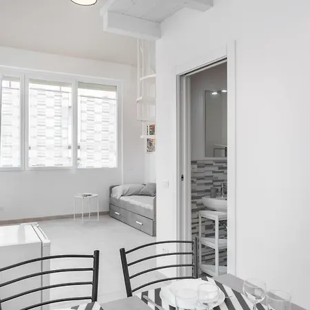 La Spezia Della Ghiara Modern Flats Apartamento La Spezia