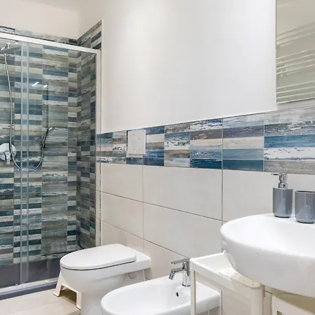 Apartamento La Spezia Della Ghiara Modern Flats