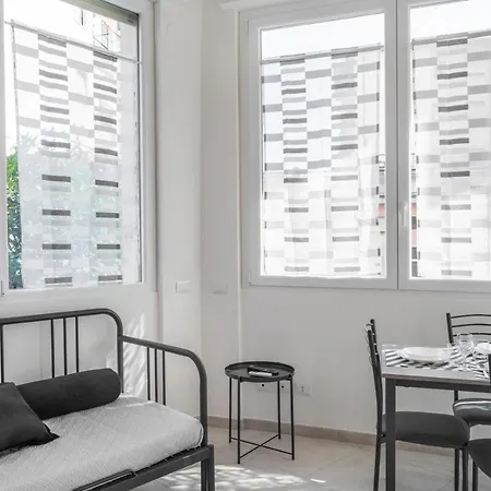 La Spezia Della Ghiara Modern Flats